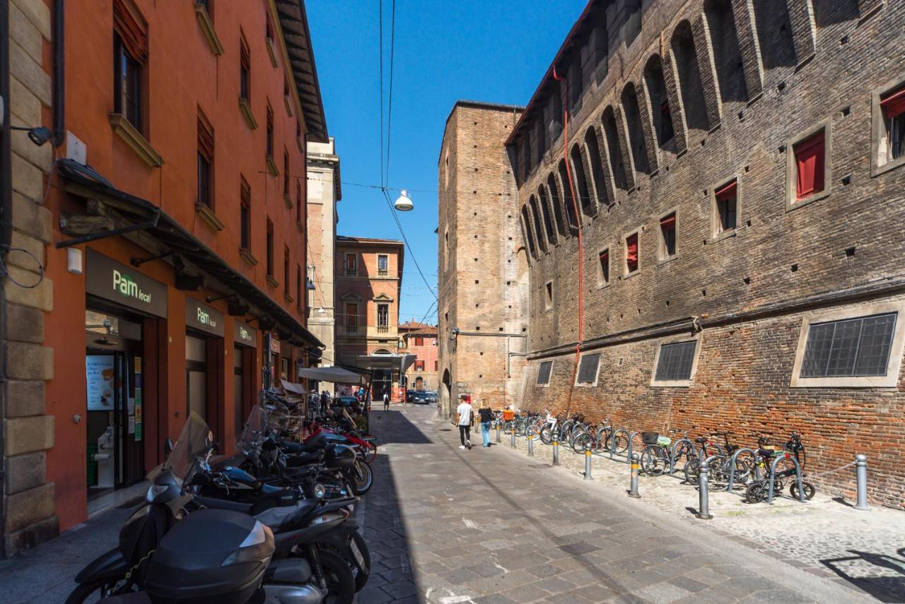 Piazza Maggiore Duplex Apartment By Wonderful Italy ボローニャ エクステリア 写真